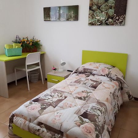 May Flowers Pisa Luaran gambar